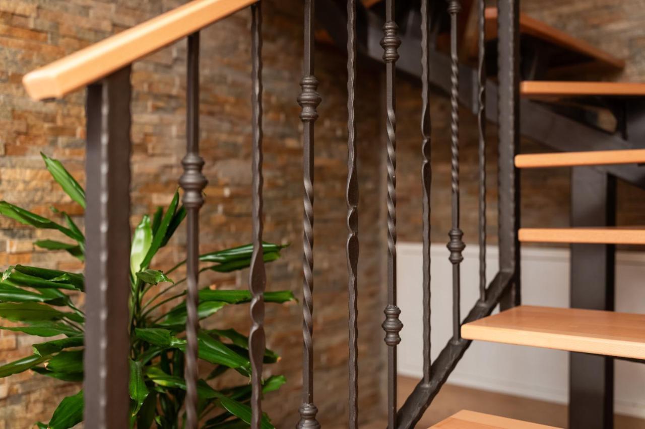 Apartment Stone And Wood Cetingrad エクステリア 写真