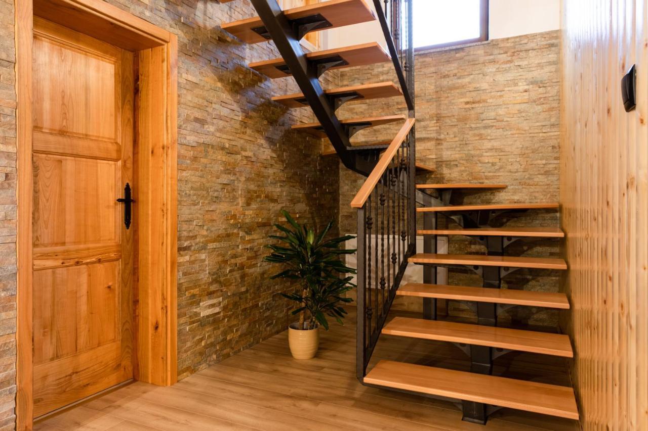 Apartment Stone And Wood Cetingrad エクステリア 写真