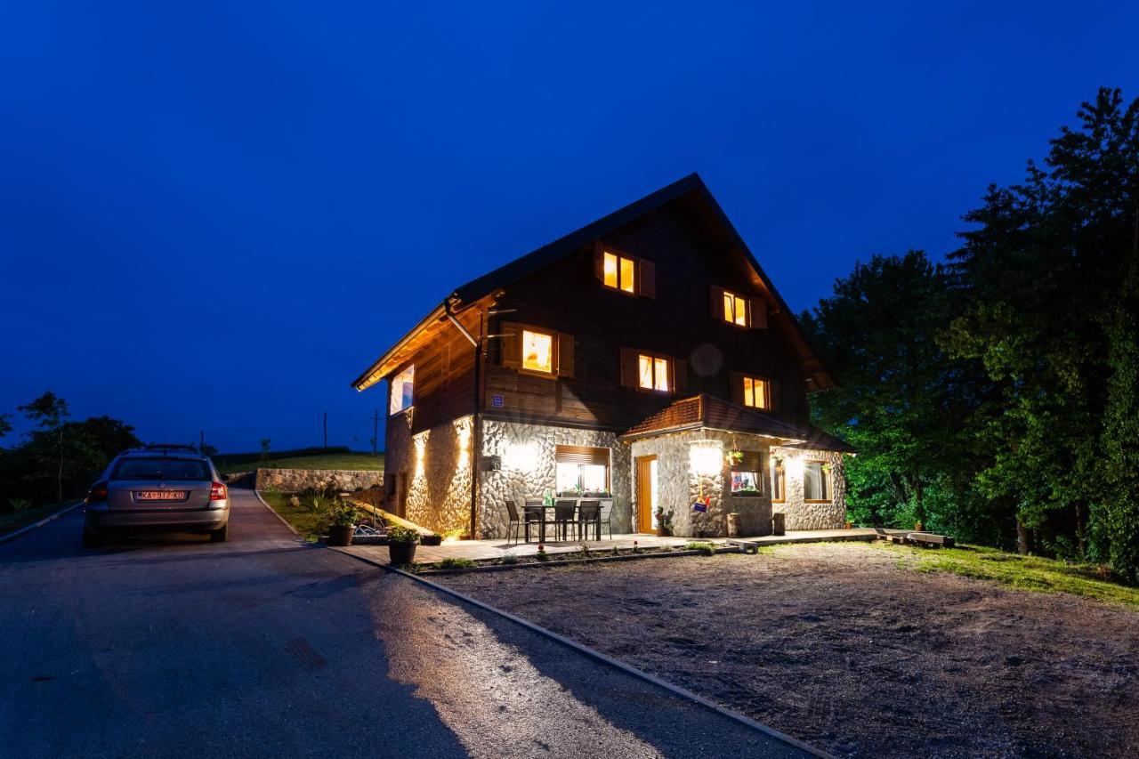 Apartment Stone And Wood Cetingrad エクステリア 写真